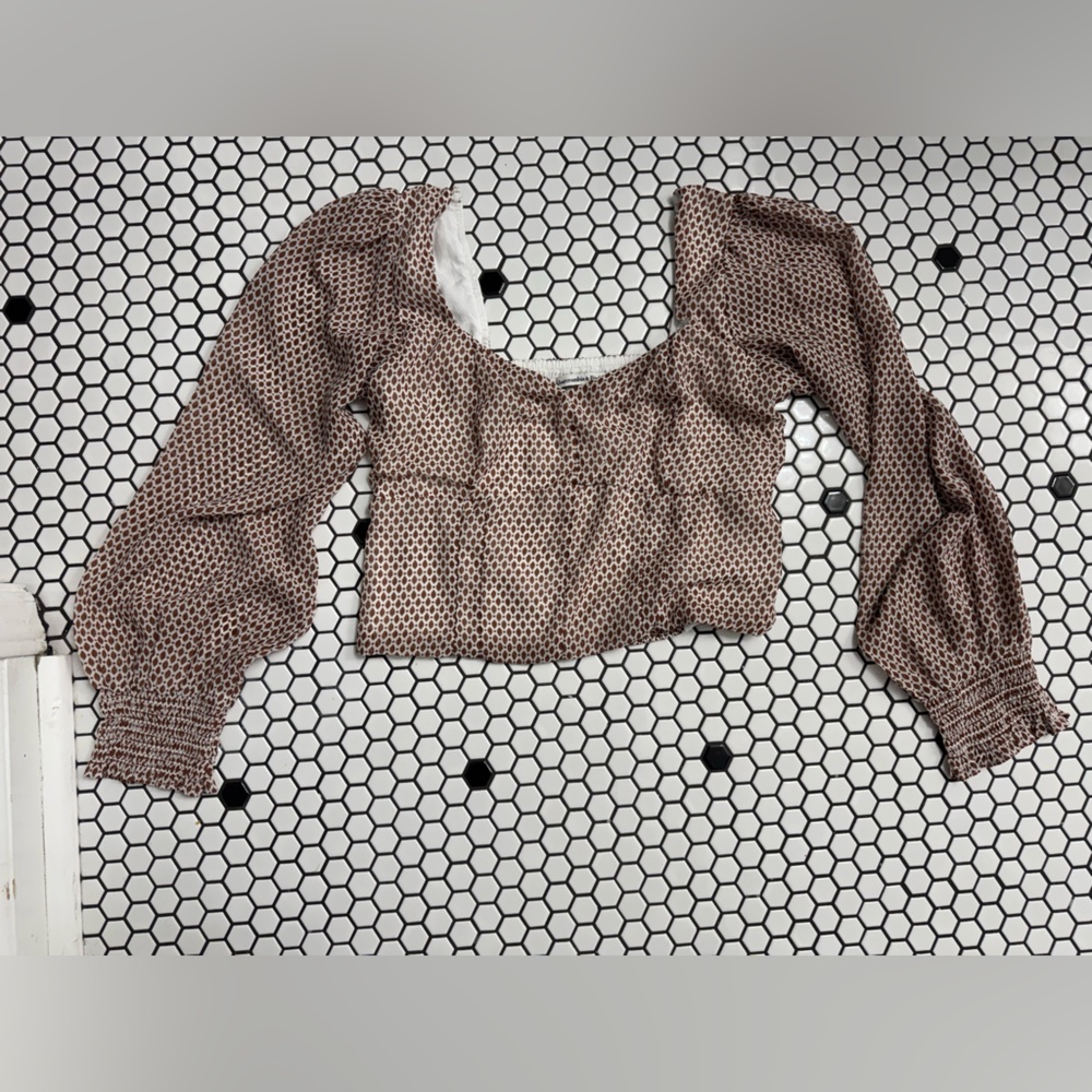 Abercrombie & fitch Polka Dot Long Sleeve Women's cropped Top size medium